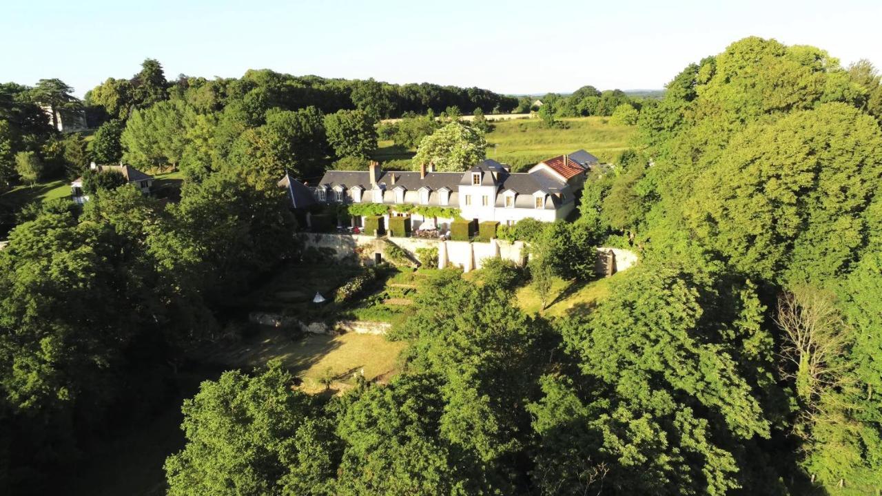 Hotel La Croix De Vernuche Varennes-Vauzelles Exterior foto